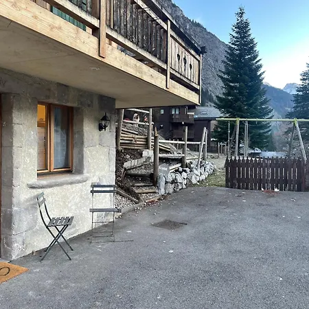 Chalet Lou Via Location *